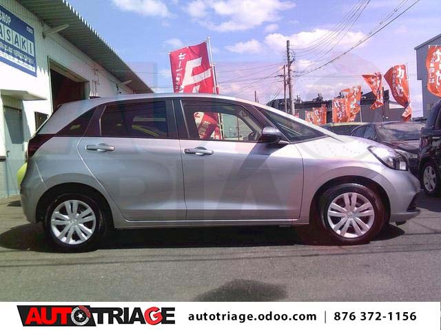 BX467300_9.jpg