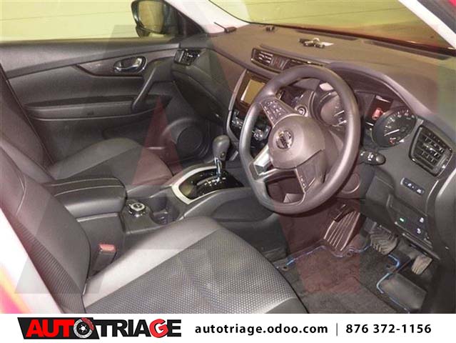 NISSAN X-TRAIL - 2019