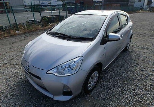 TOYOTA AQUA - 2014