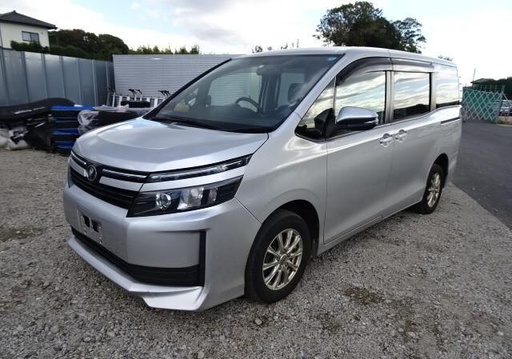 TOYOTA VOXY X - 2015