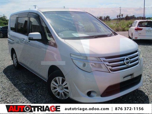NISSAN SERENA - 2015
