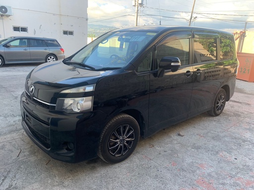 2012 Toyota Voxy