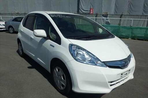 HONDA FIT HYBRID - 2013