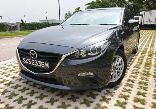 MAZDA 3 - 2015